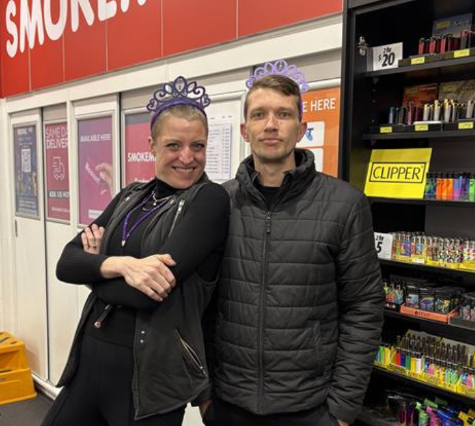 Smokemart and Giftbox